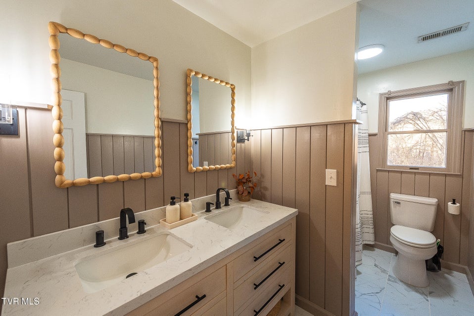 Photo #26: 4316 Briarwood Road