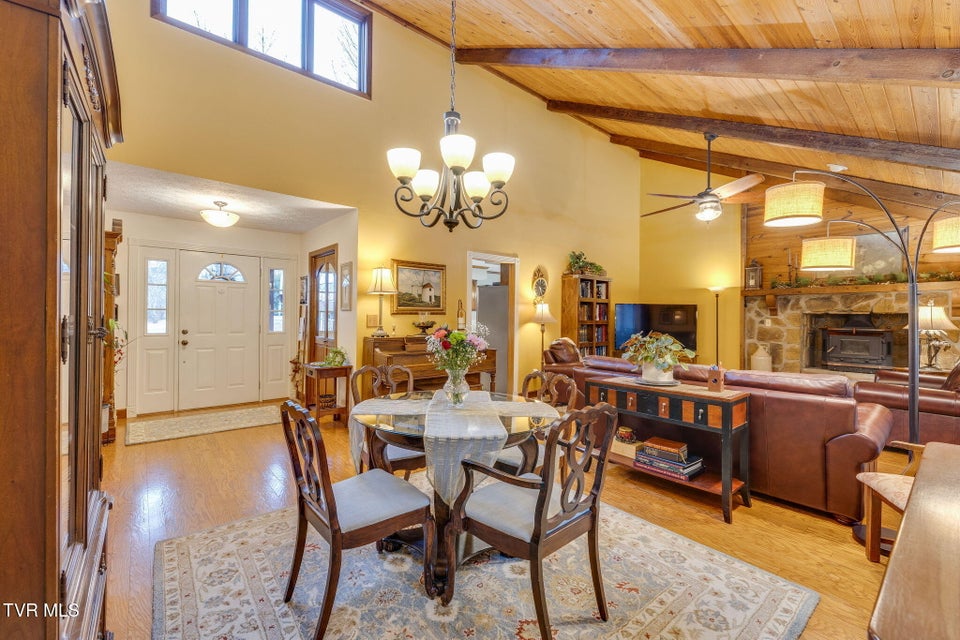 Photo #8: 185 Picadilly Lane