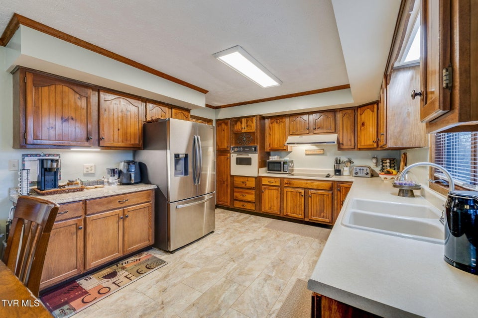 Photo #14: 185 Picadilly Lane