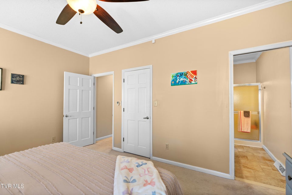 Photo #28: 165 Fairway Drive