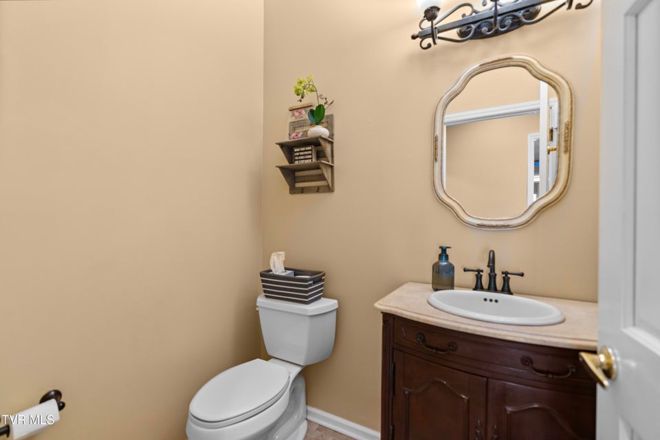 Photo #34: 165 Fairway Drive