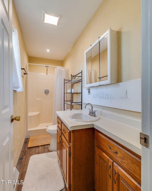 Photo #18: 166 Franklin Heights Road