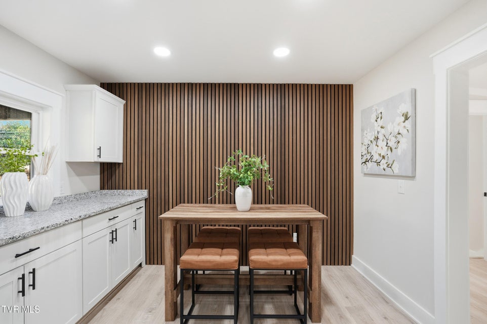 Photo #19: 400 Cherokee Street