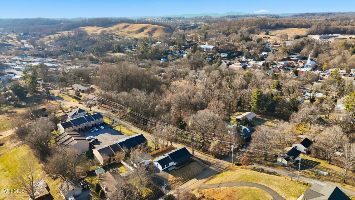 Photo #44: 400 Cherokee Street