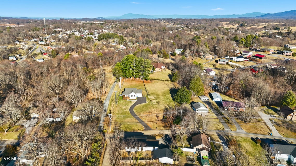 Photo #46: 400 Cherokee Street