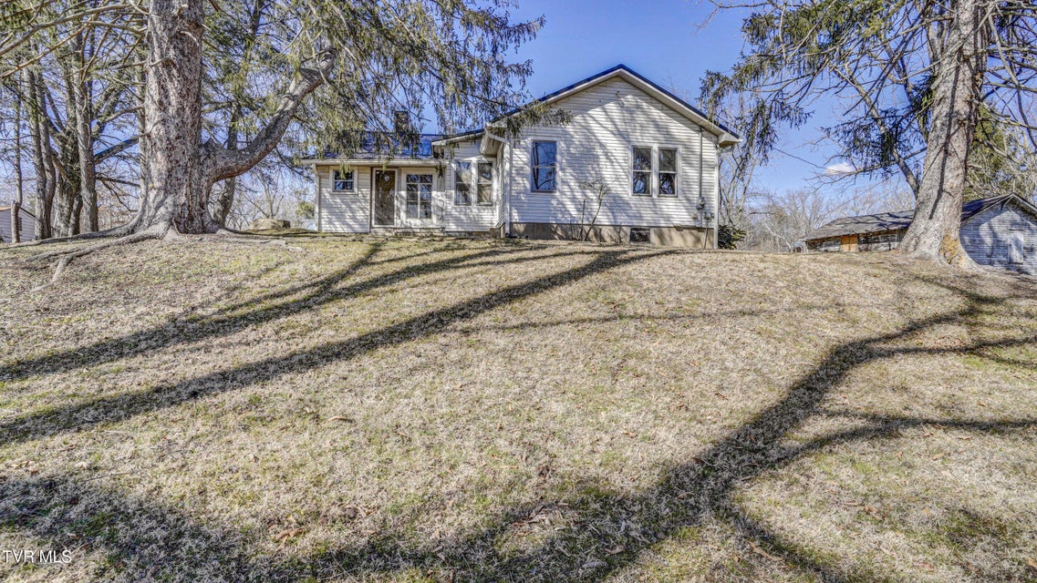 Photo #36: 985 Old Abingdon Highway