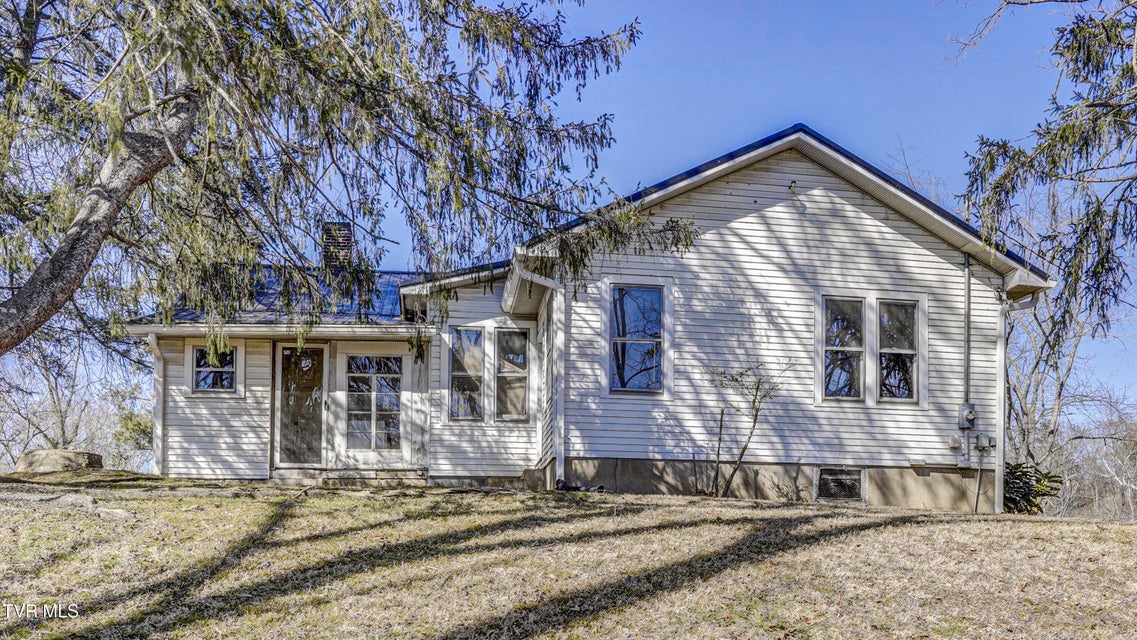 Photo #37: 985 Old Abingdon Highway