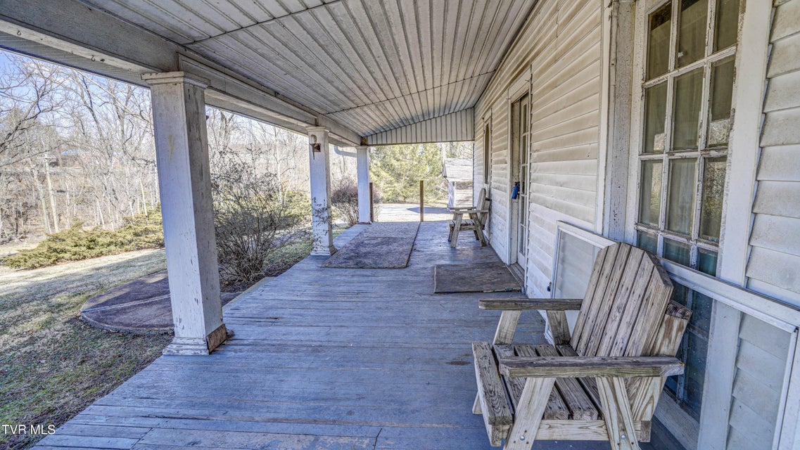 Photo #40: 985 Old Abingdon Highway