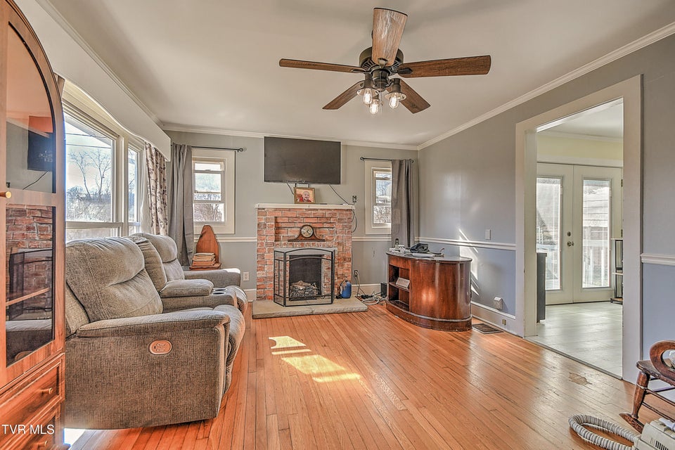 Photo #3: 163 Island Road