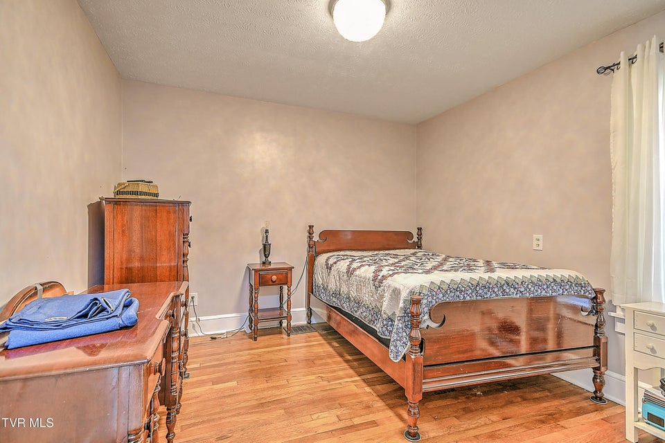 Photo #17: 163 Island Road