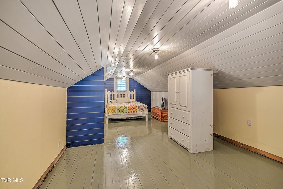 Photo #24: 163 Island Road