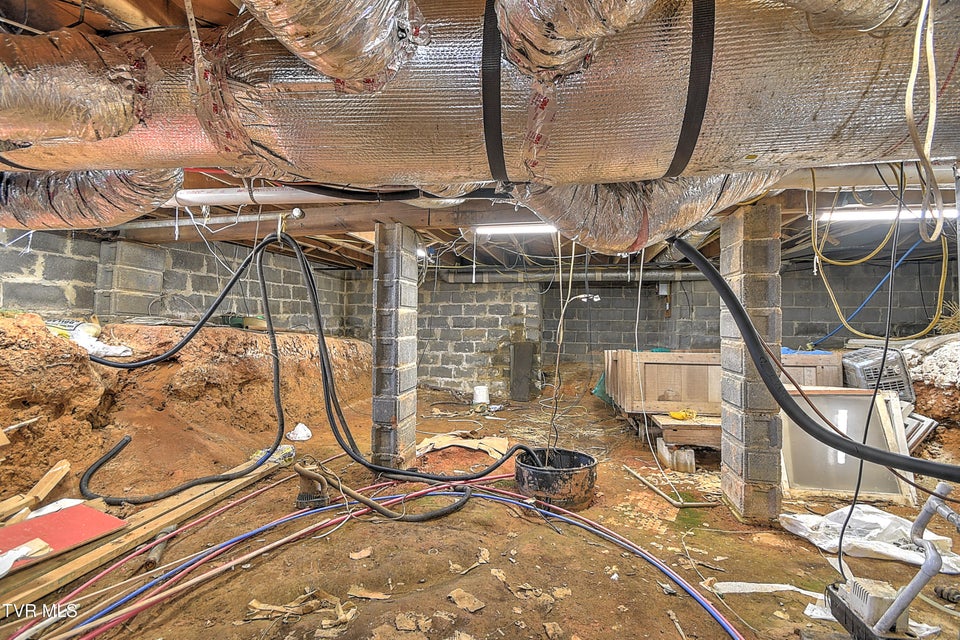 Photo #35: 163 Island Road