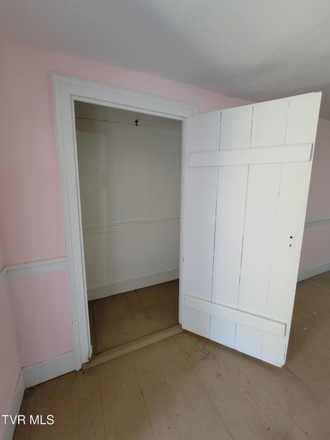 Photo #37: 825 Sandy Valley Road