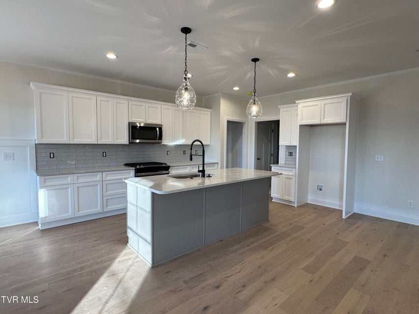 Photo #4: 1196 Hawley Road