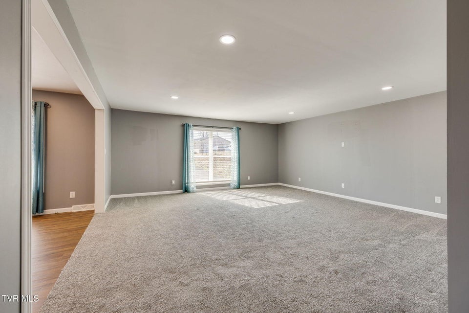 Photo #15: 307 Carolina Street