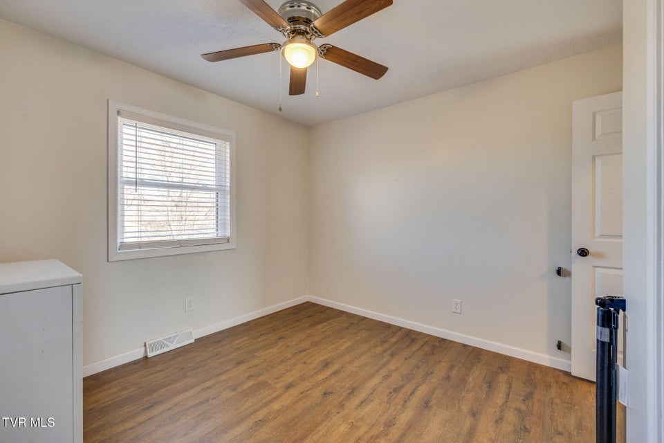 Photo #30: 307 Carolina Street