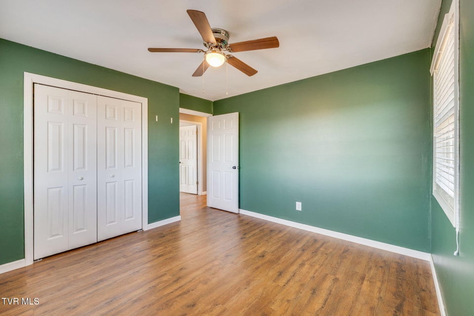 Photo #25: 307 Carolina Street