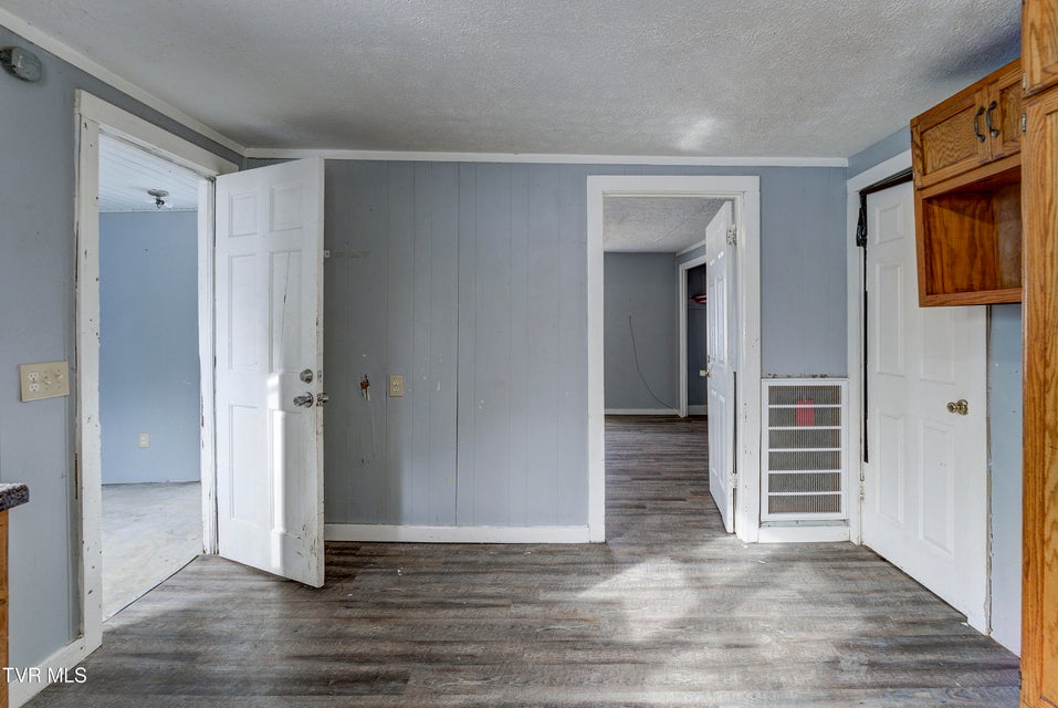 Photo #13: 1908 Darnell Drive