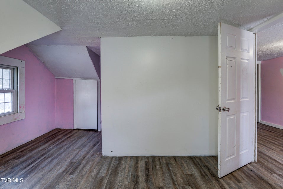 Photo #19: 1908 Darnell Drive