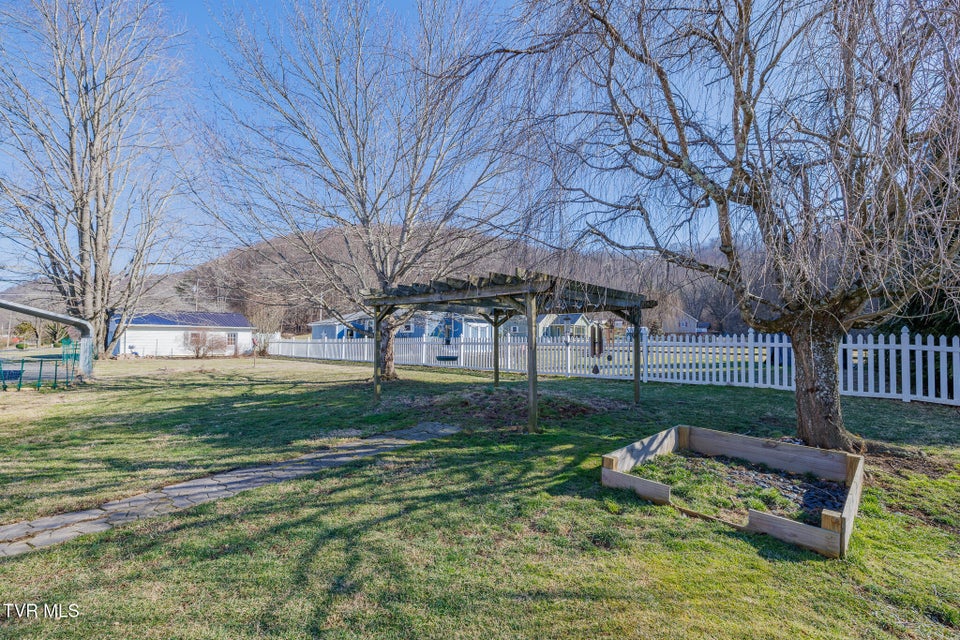 Photo #27: 108 Rainbolt Lane