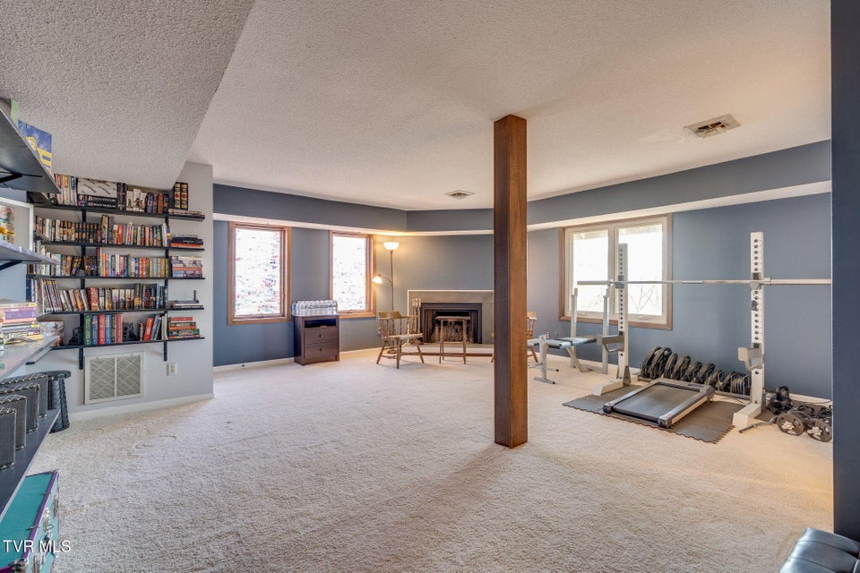 Photo #36: 316 Hickory Bluff