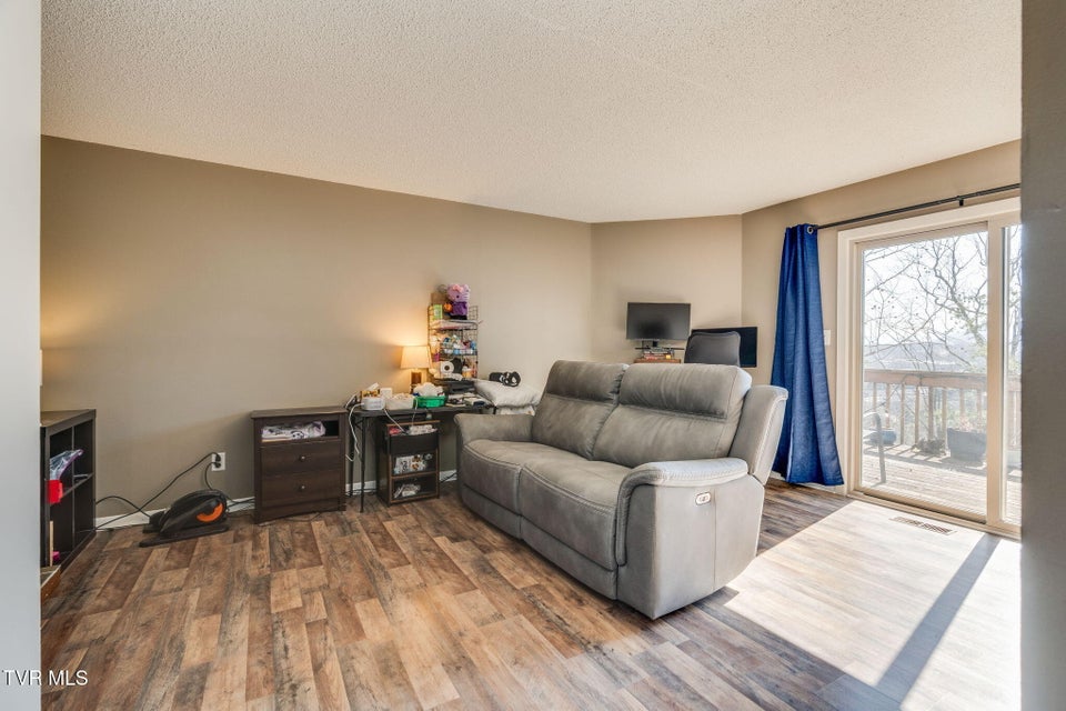 Photo #19: 316 Hickory Bluff