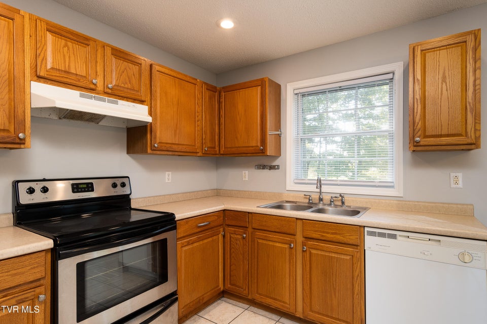 Photo #8: 164 Cochran Road