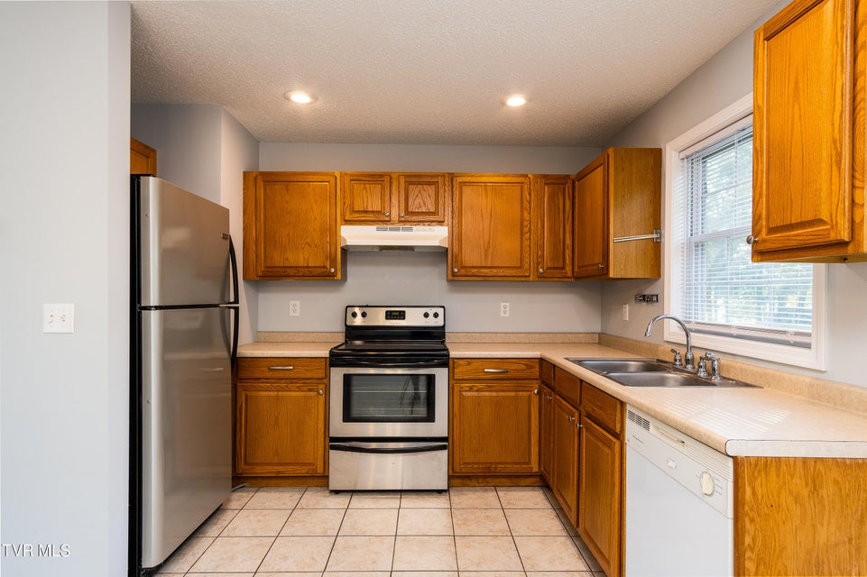 Photo #9: 164 Cochran Road