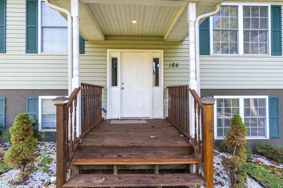 Photo #36: 164 Cochran Road