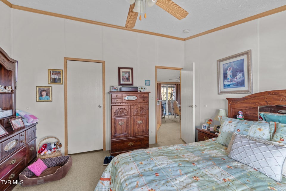 Photo #17: 126 Cantrell Road