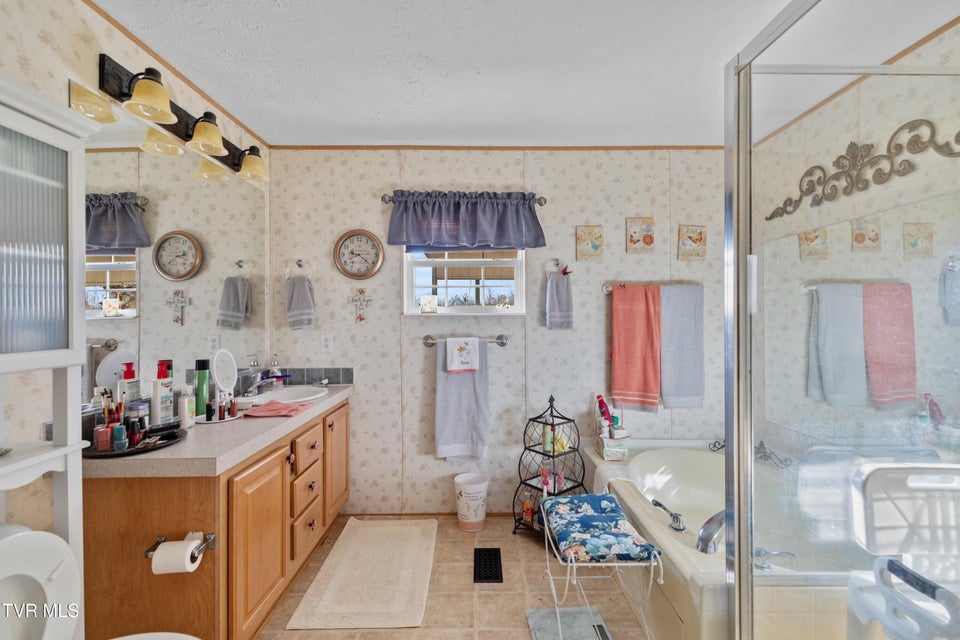 Photo #18: 126 Cantrell Road