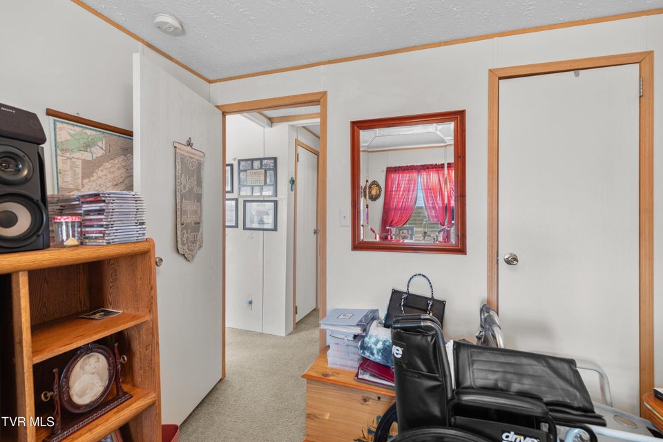 Photo #22: 126 Cantrell Road