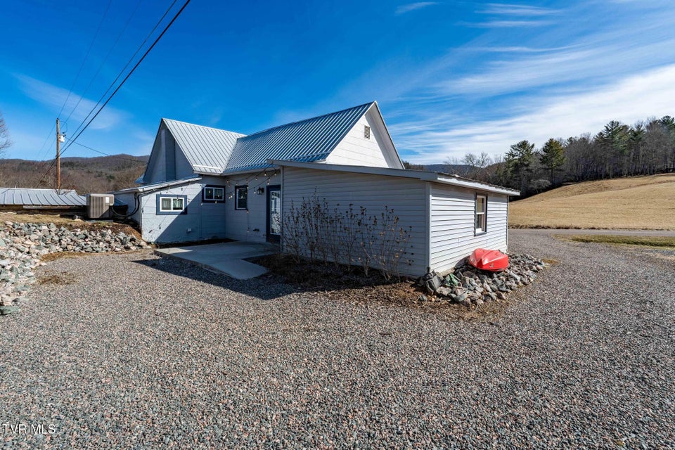 Photo #20: 2734 Crackers Neck Road