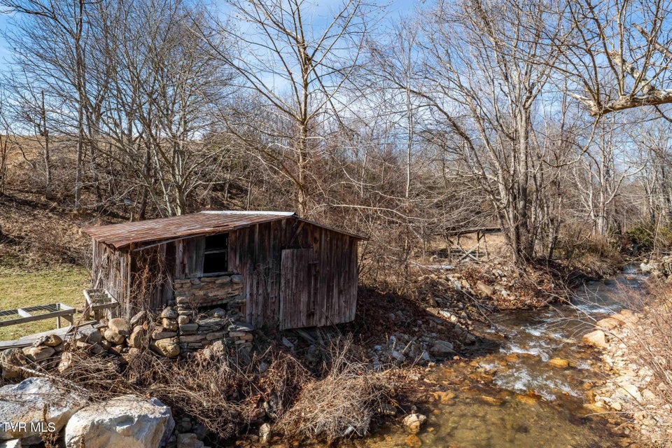 Photo #30: 2734 Crackers Neck Road