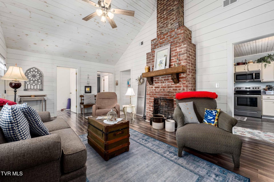 Photo #63: 2734 Crackers Neck Road