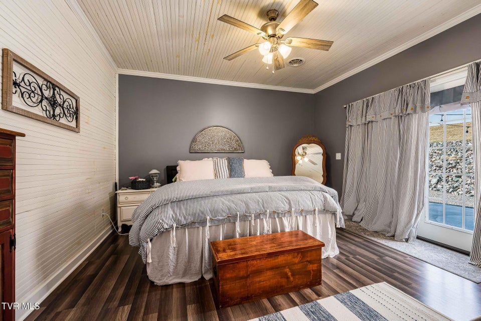 Photo #78: 2734 Crackers Neck Road