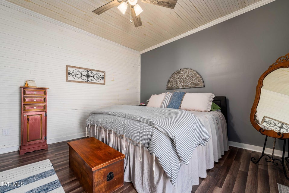 Photo #79: 2734 Crackers Neck Road