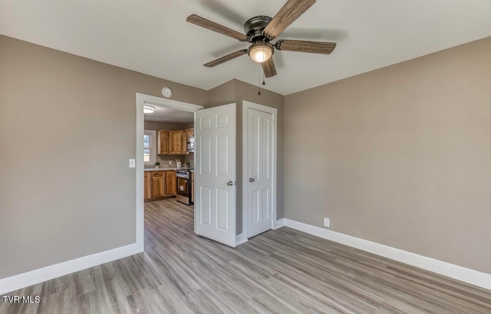 Photo #15: 405 North Street