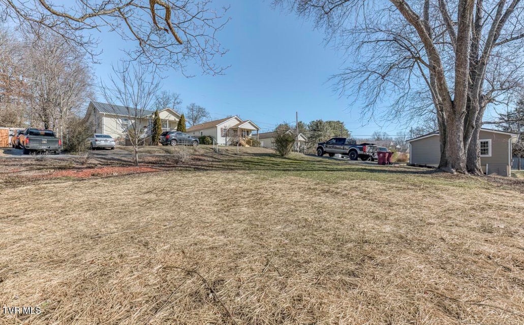 Photo #26: 405 North Street