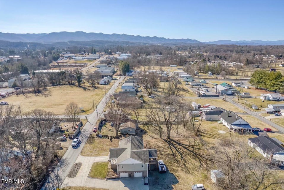 Photo #30: 405 North Street