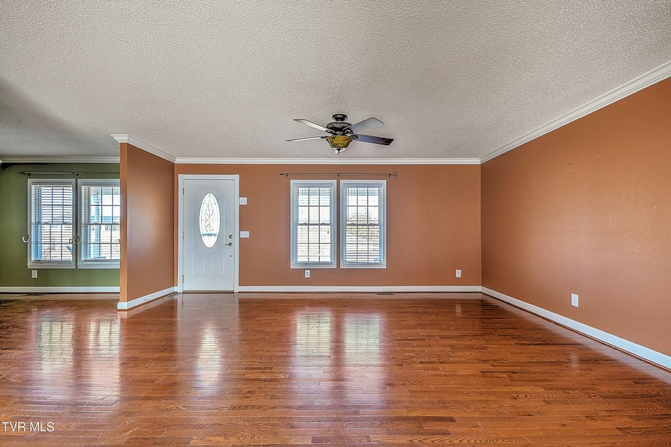 Photo #3: 4095 107 Cutoff 