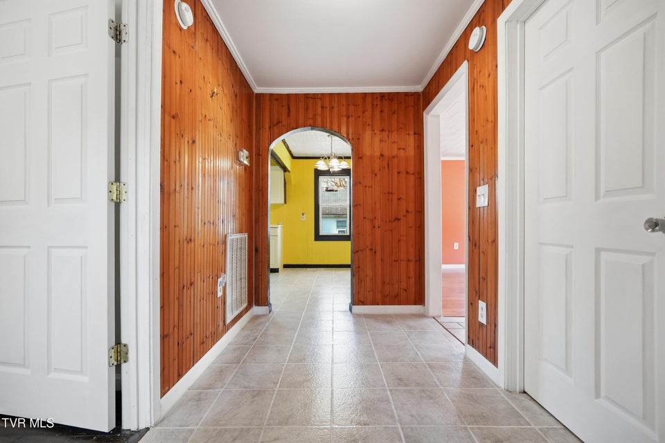 Photo #7: 602 2nd Avenue