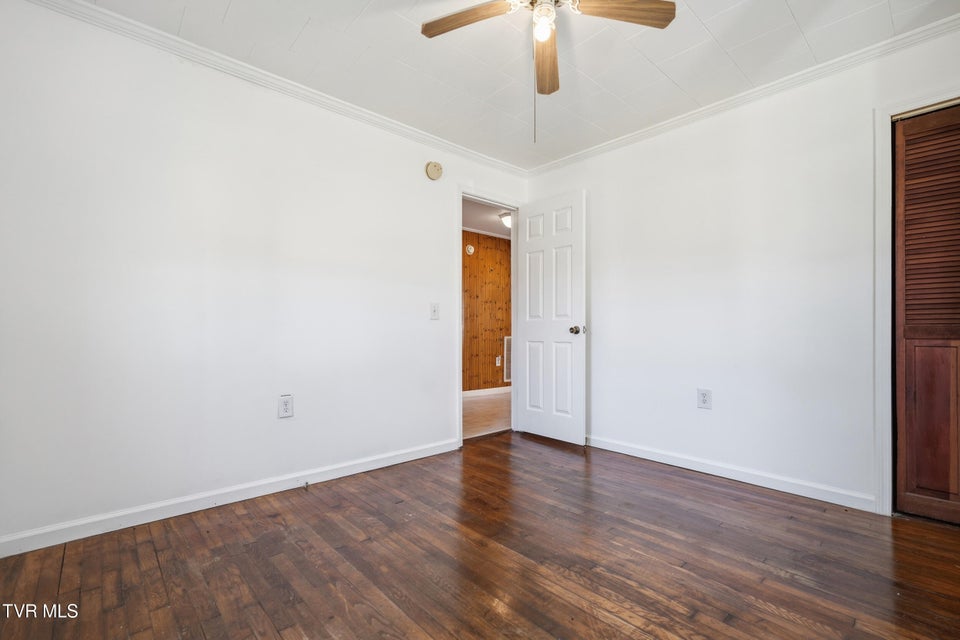 Photo #16: 602 2nd Avenue