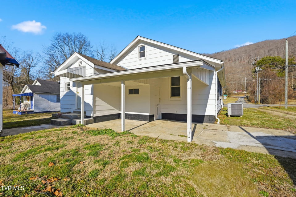 Photo #25: 602 2nd Avenue