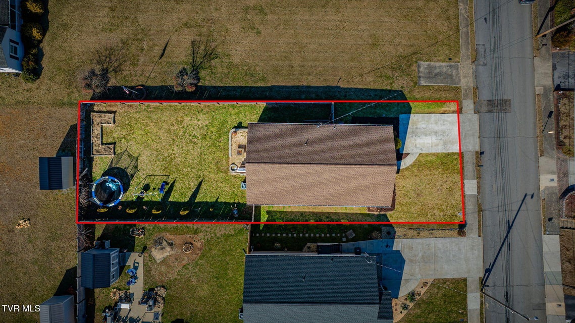 Photo #37: 609 Watauga Avenue