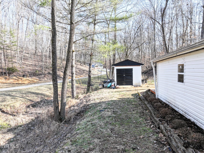 Photo #4: 329 Hillcrest Street