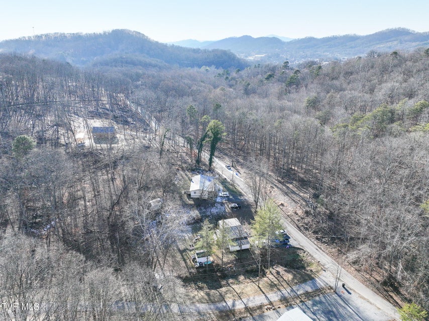 Photo #10: 329 Hillcrest Street