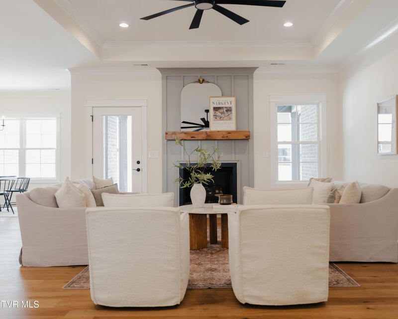 Photo #10: 40 Glaze Farm Way