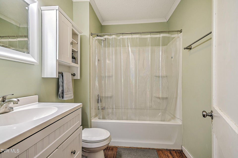 Photo #12: 800 5th Street