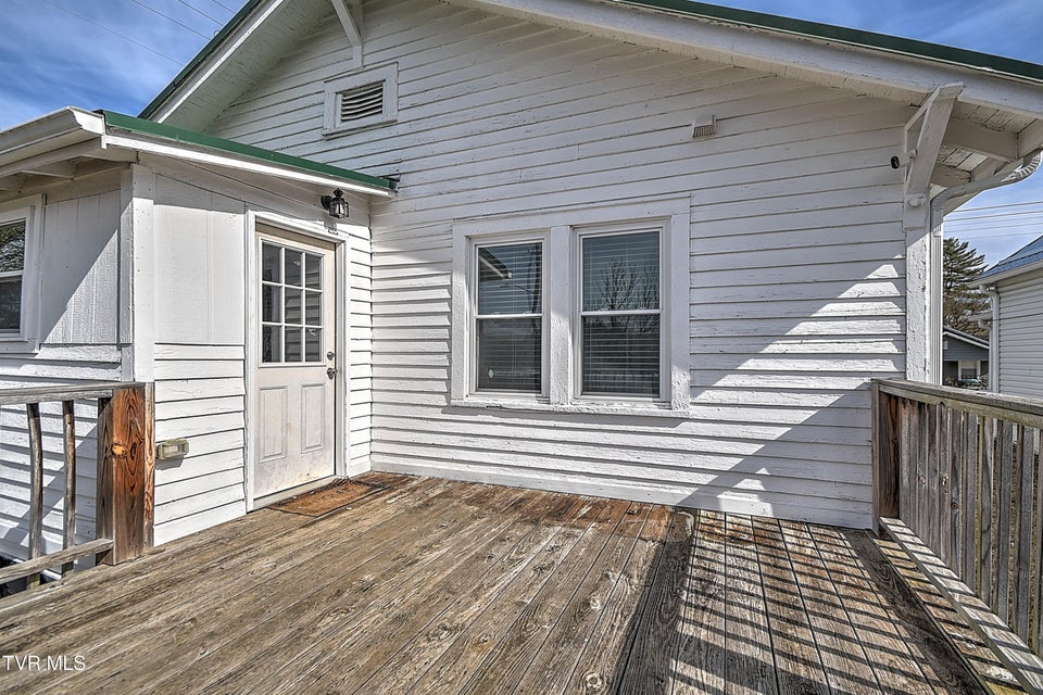 Photo #18: 800 5th Street